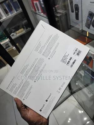 New Microsoft Surface Pro 512 GB Silver