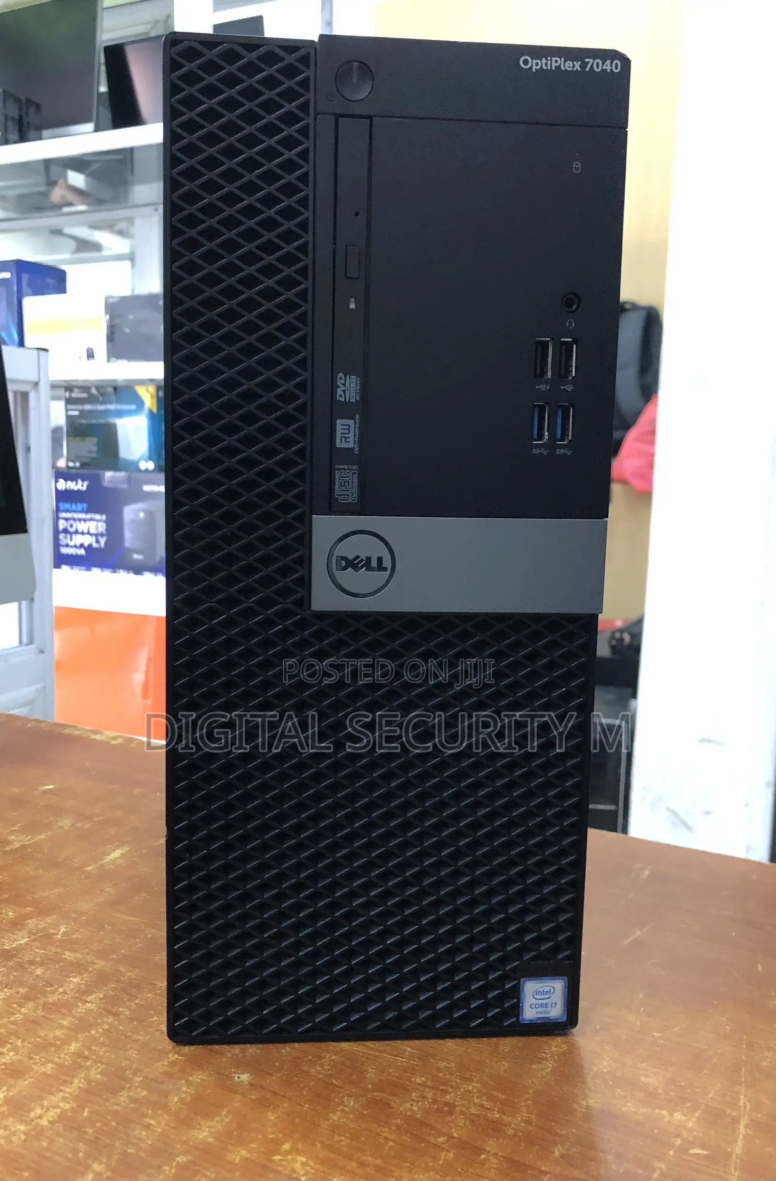 Desktop Computer Dell OptiPlex 7040 8GB Intel Core I7 HDD 1T