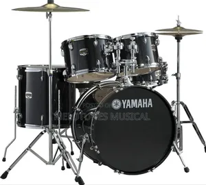 Yamaha Professional Black 5-Piece Drumset