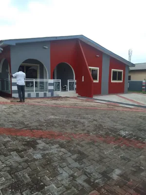 3bdrm House in Ebenard Properties, Tema Metropolitan for rent