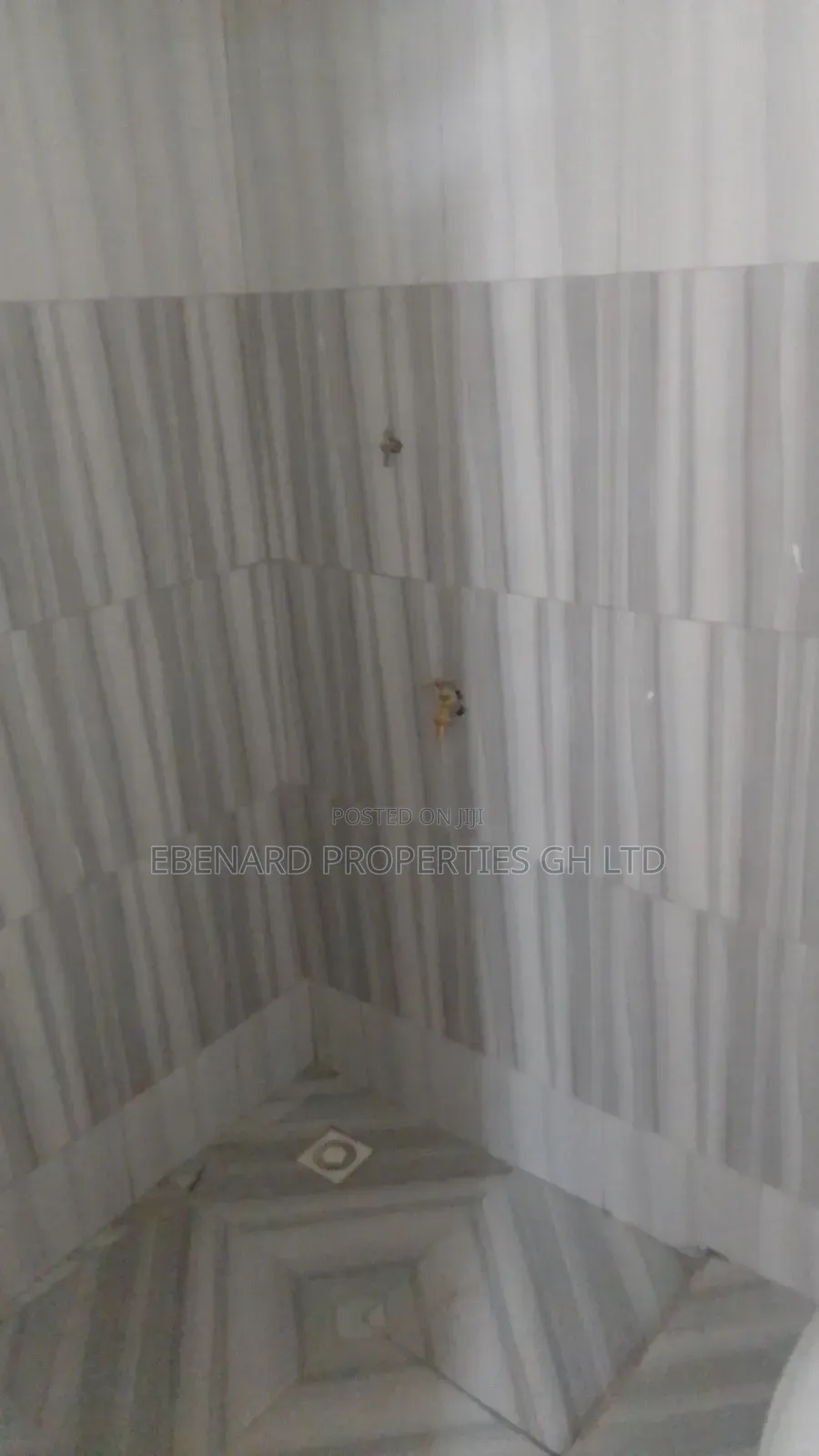 1bdrm Apartment in Ebenard Properties, Tema Metropolitan for rent