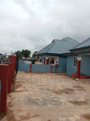 3bdrm Bungalow in Winger Kasoa, Awutu Senya East Municipal for sale