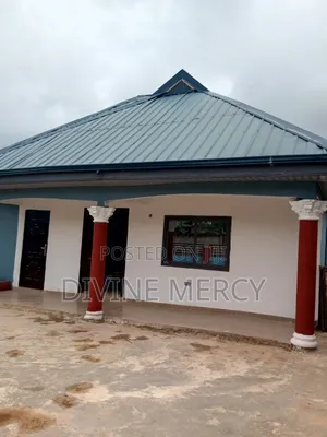 3bdrm Bungalow in Winger Kasoa, Awutu Senya East Municipal for sale