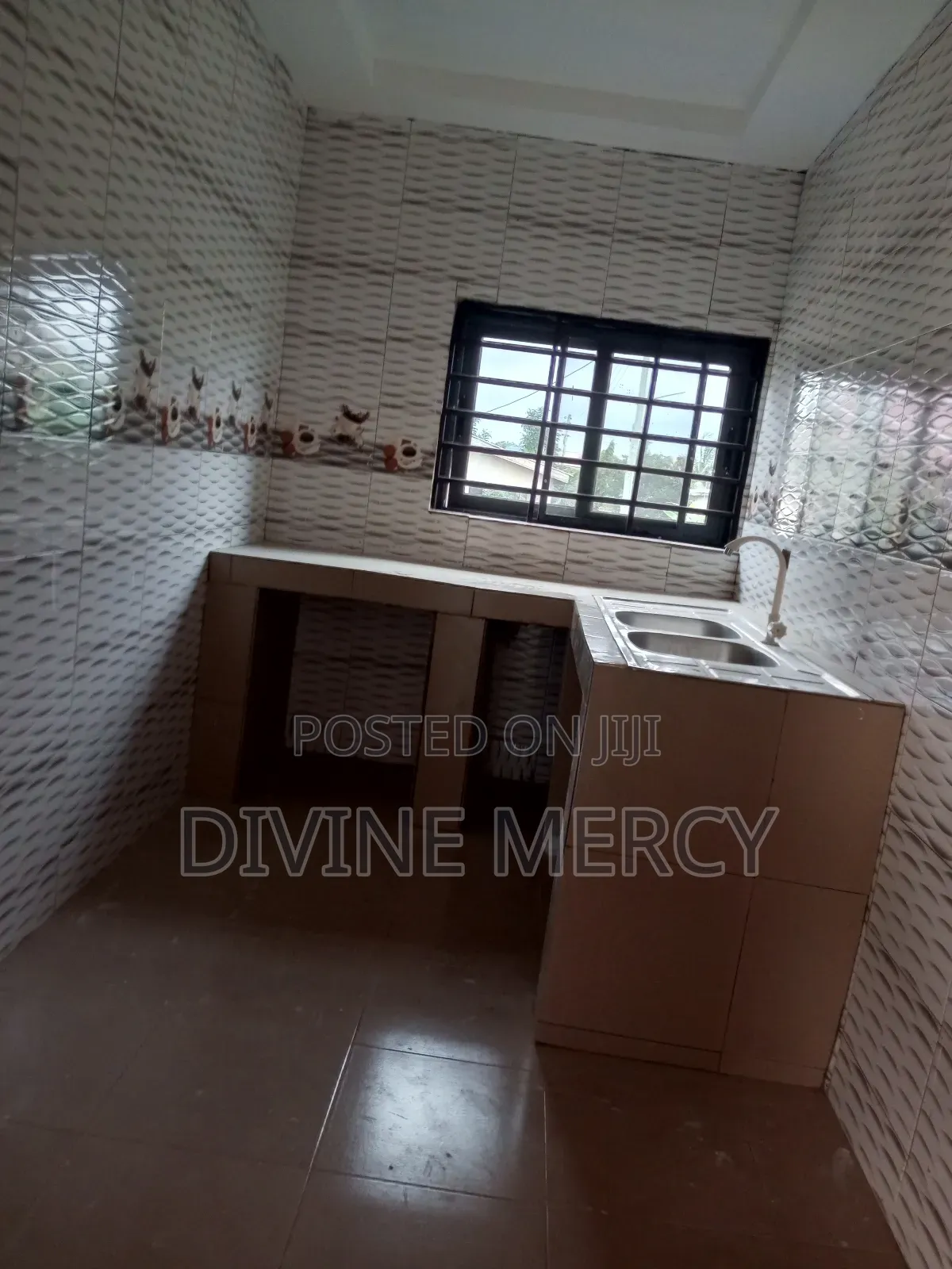 3bdrm Bungalow in Winger Kasoa, Awutu Senya East Municipal for sale