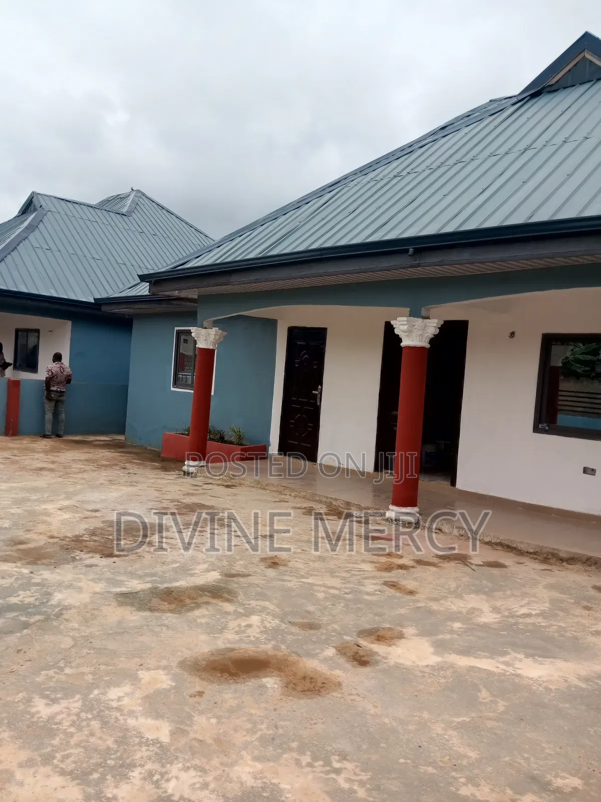 3bdrm Bungalow in Winger Kasoa, Awutu Senya East Municipal for sale