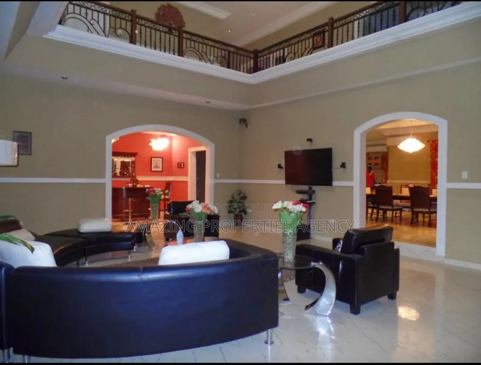 7bdrm House in Adjiringanor, Adjiriganor for sale