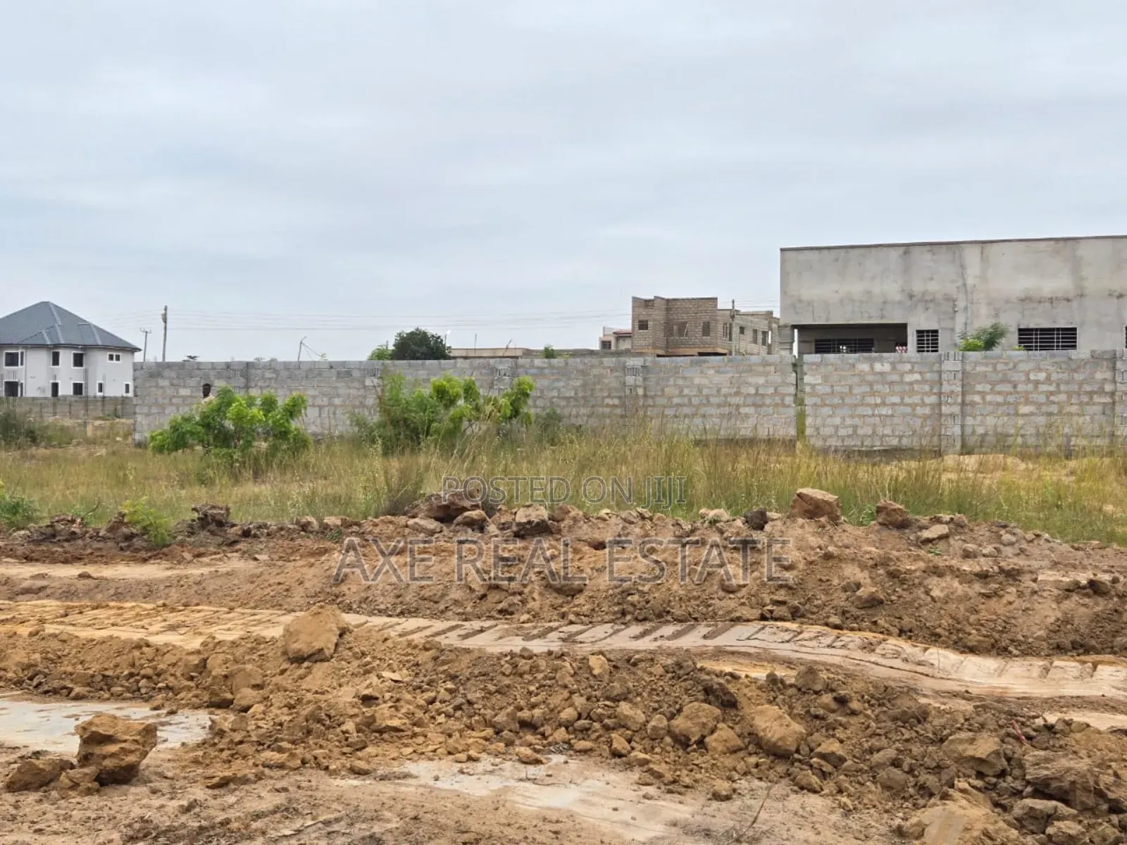 Clean Registered Lands - Prampram Beach Lane