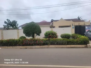 4bdrm House in Suadom Properties, Baatsona Total for rent