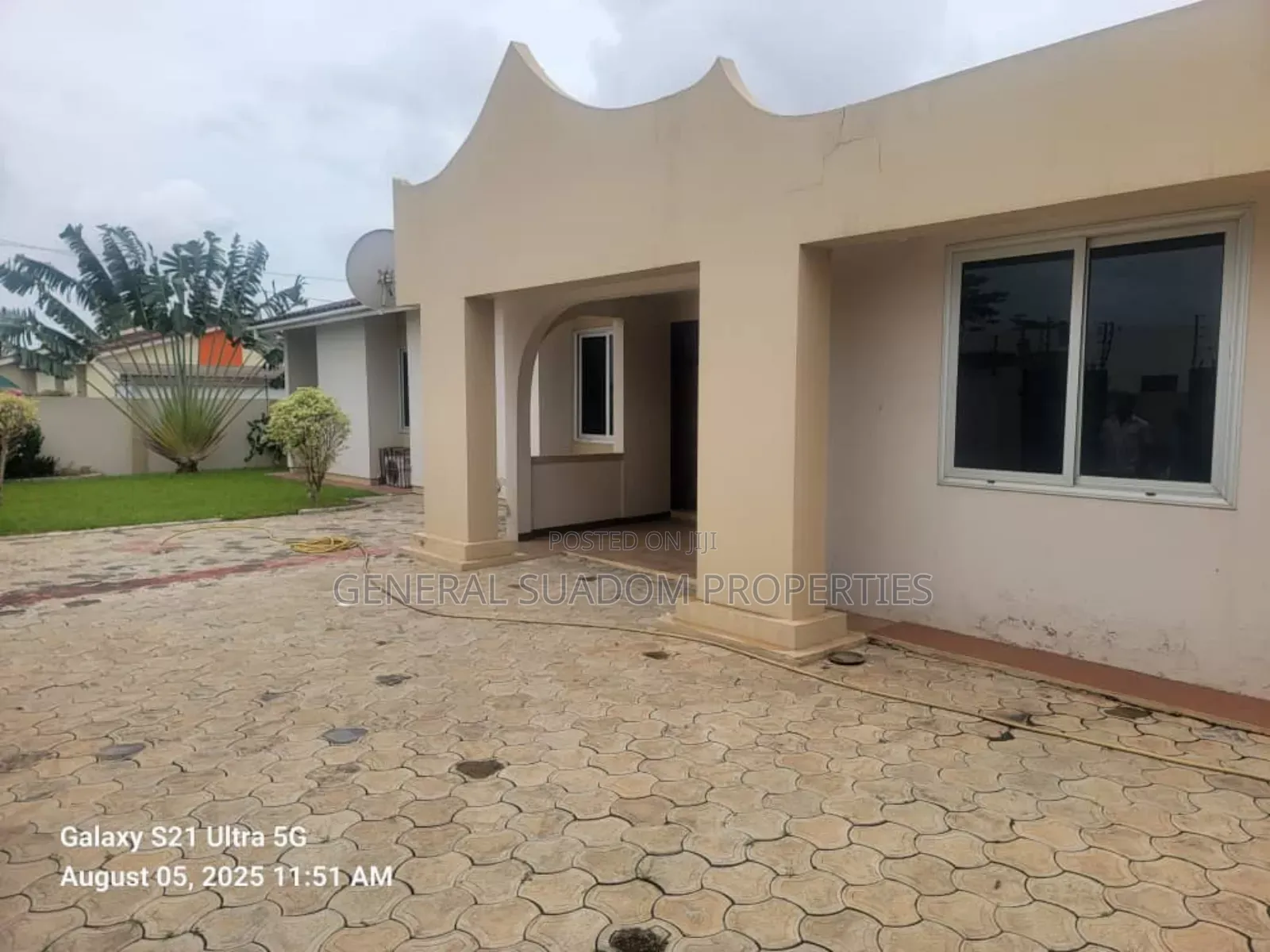4bdrm House in Suadom Properties, Baatsona Total for rent