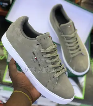 Tommy Hilfiger Low Sneaker In Different Colours , Swipe >>>