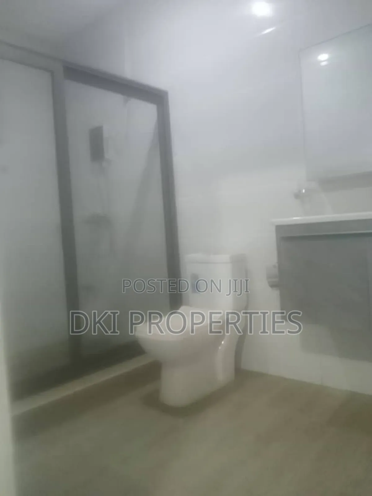 4bdrm House in Dki Properties, East Legon for rent