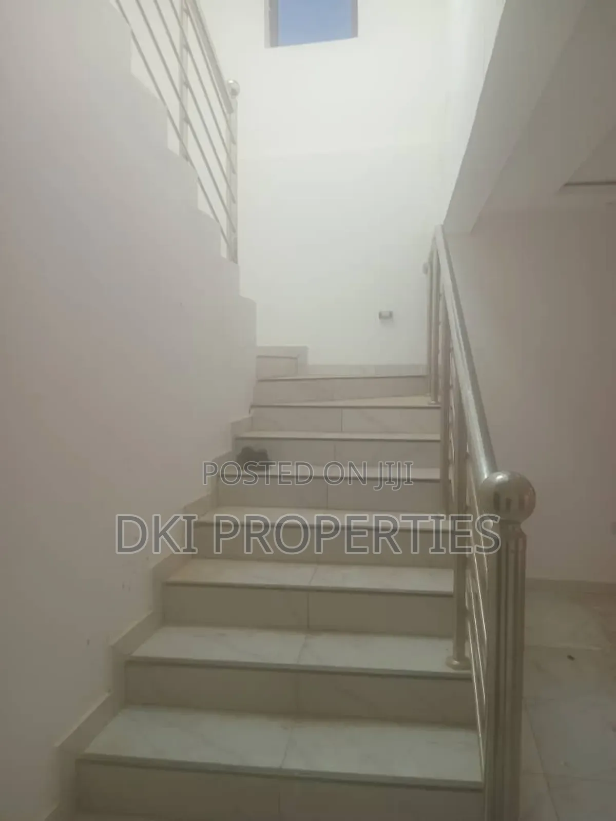 4bdrm House in Dki Properties, East Legon for rent