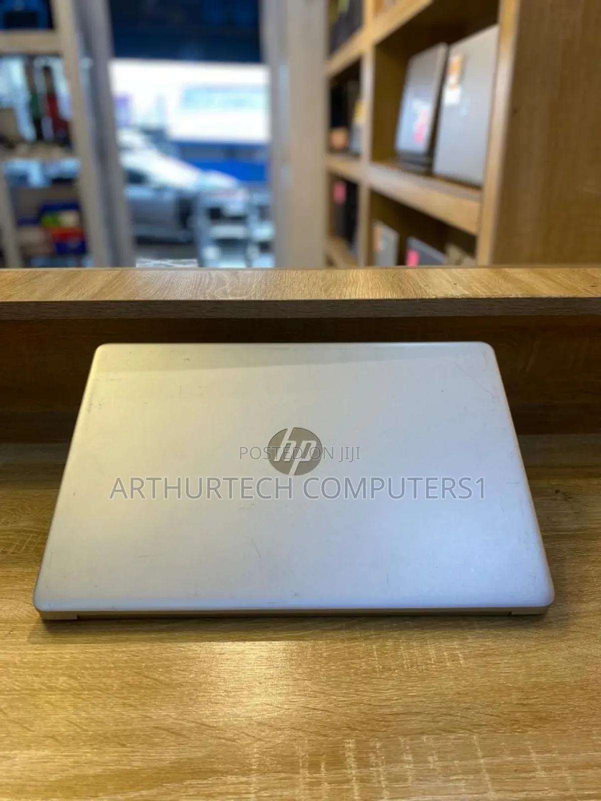 Laptop HP 15s 8GB AMD Ryzen 5 SSD 256GB