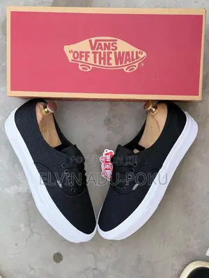 Vans Low Top Black Unisex Sneaker In Different Colours, Swipe >>>