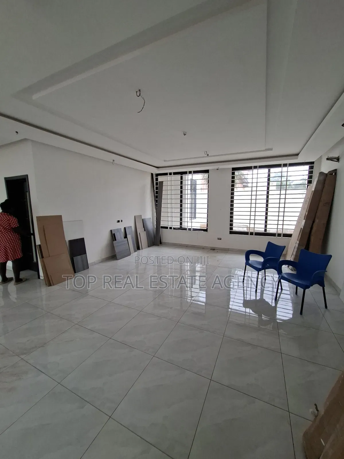 4bdrm Duplex in Adenta for sale
