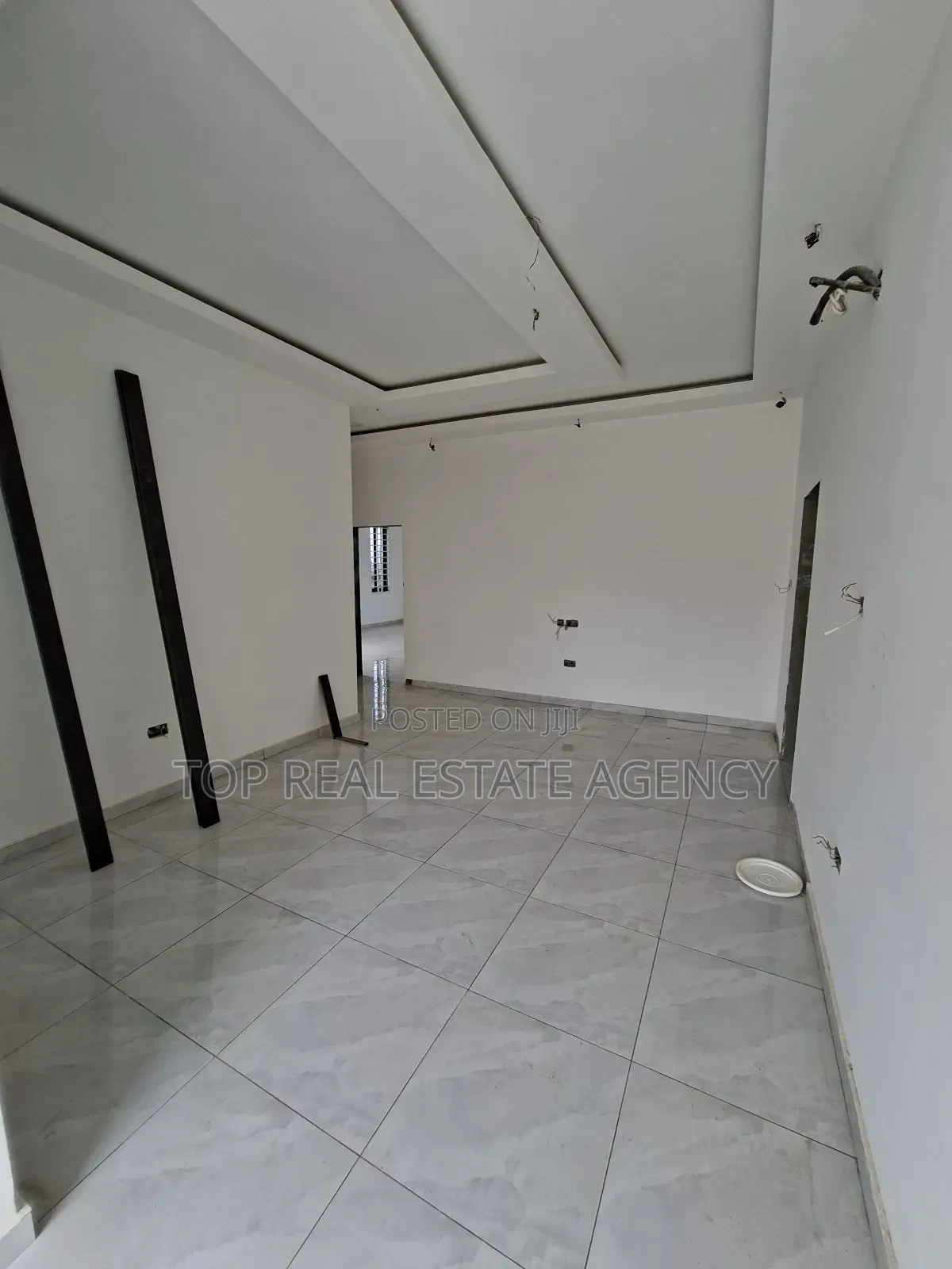4bdrm Duplex in Adenta for sale