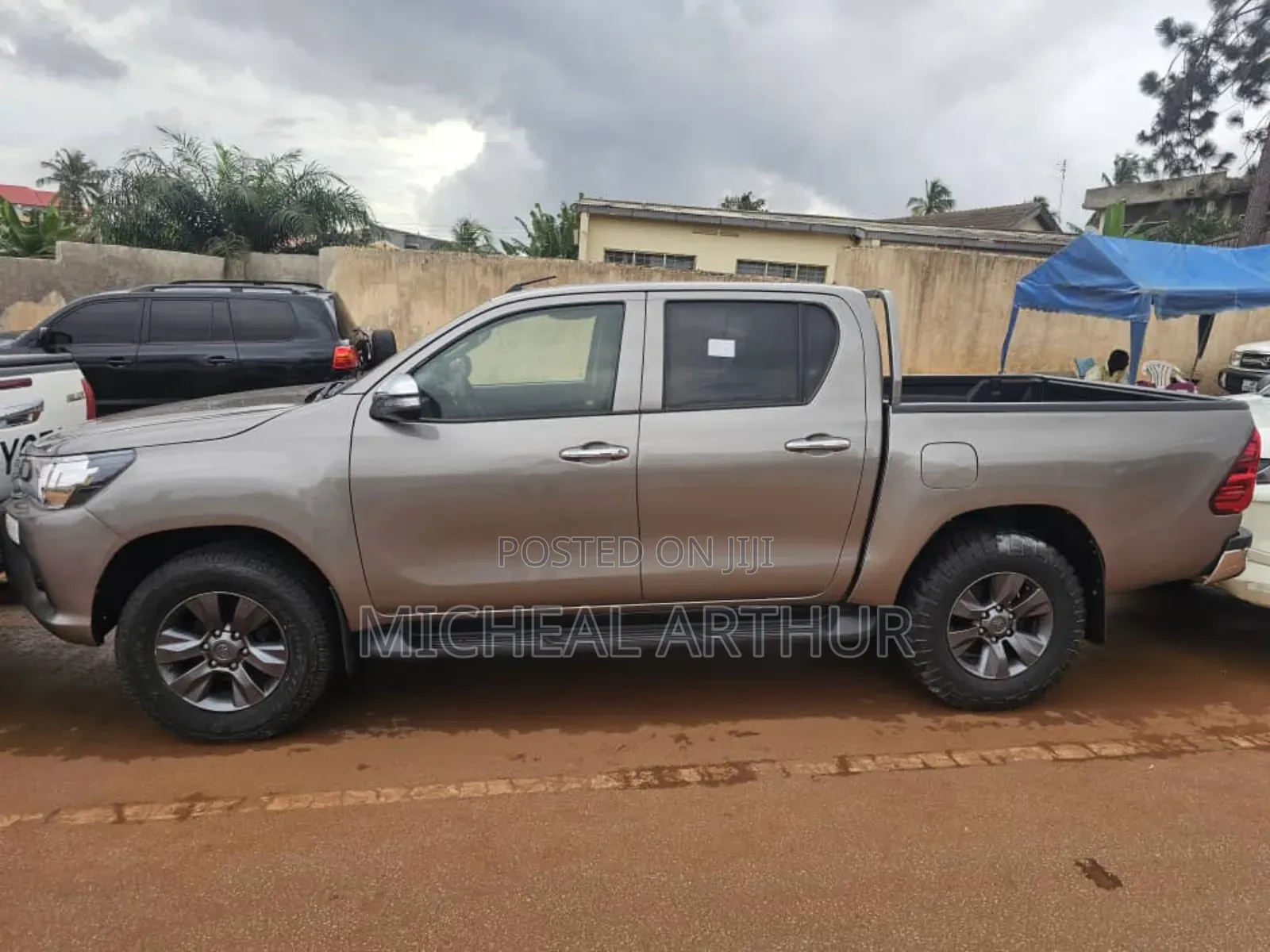 Toyota Hilux 2017 Gray