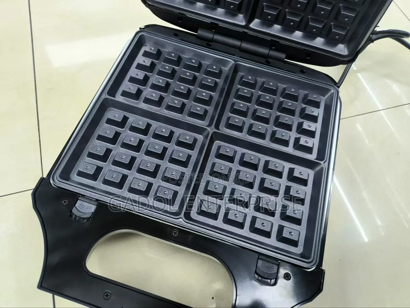 Sandwich Waffle Maker