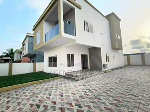 3bdrm House in Manet Court Estate for rent