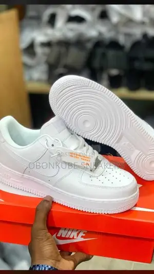 Nike Air Force