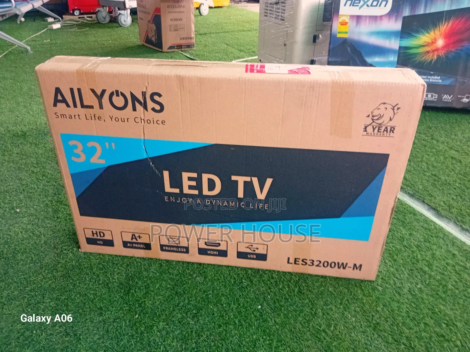 Flat Screen Ailyons 32inches Tv Cool
