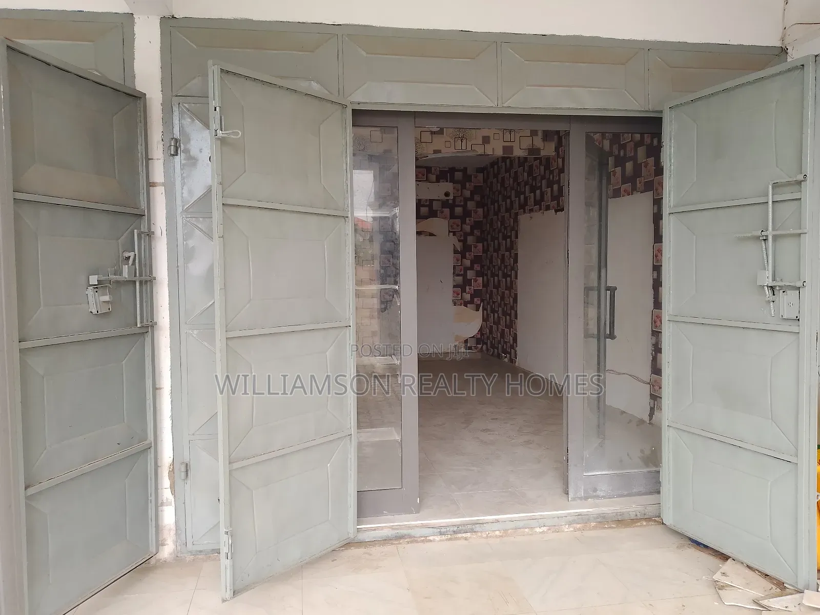 Downstairs Road Side Busy Shop/Store/Office Space at Spintex