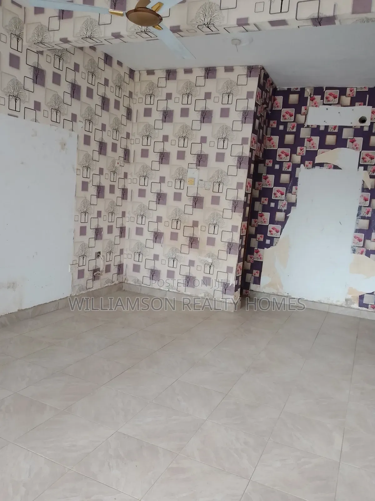 Downstairs Road Side Busy Shop/Store/Office Space at Spintex