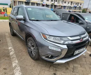 7 Seater Mitsubishi Outlander For Rent