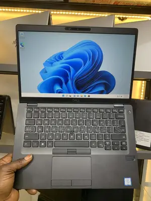 Laptop Dell Latitude 5400 16GB Intel Core I5 SSD 512GB