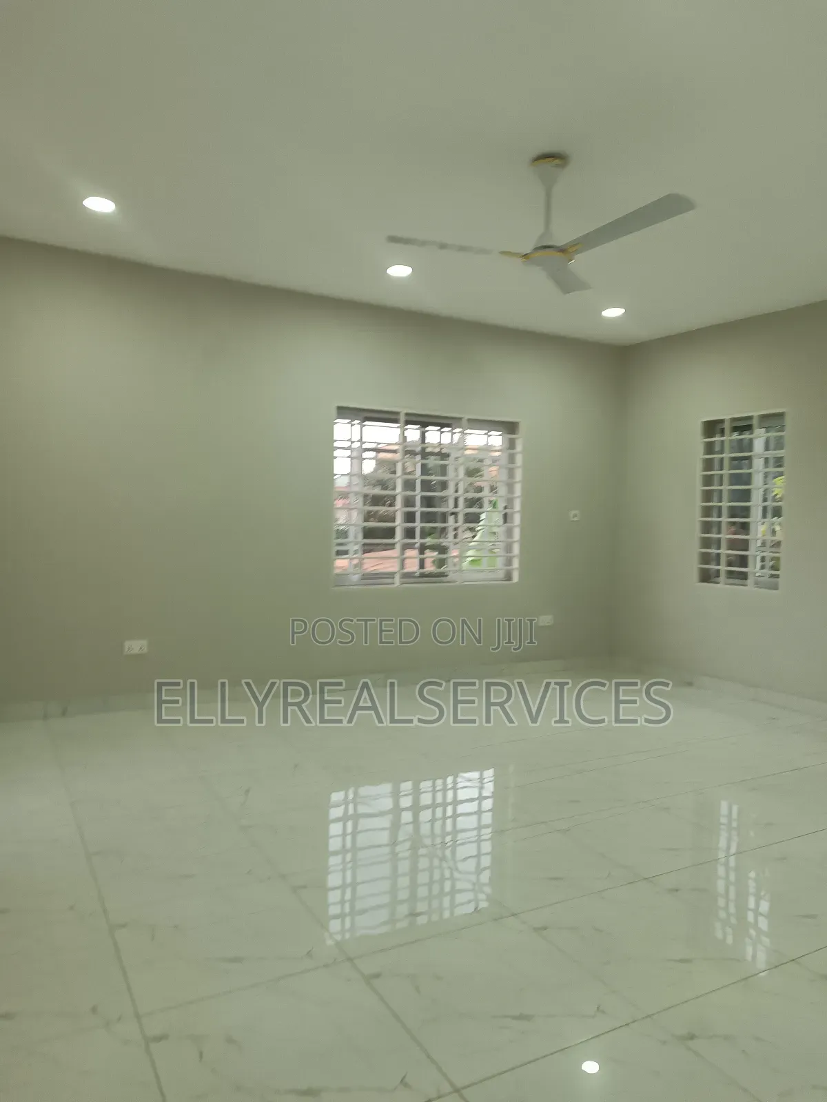 4bdrm House in Ellyrealservices, Adenta for rent