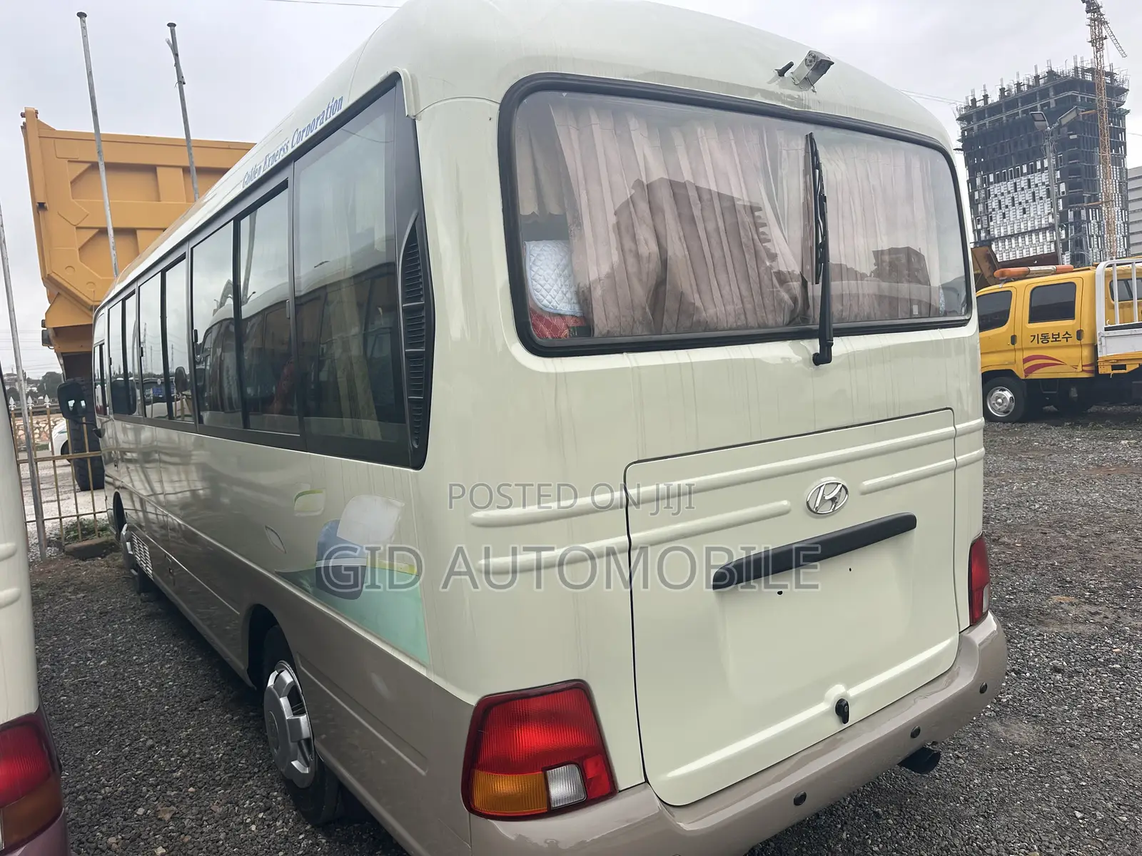 Hyundai County 2013 Grey