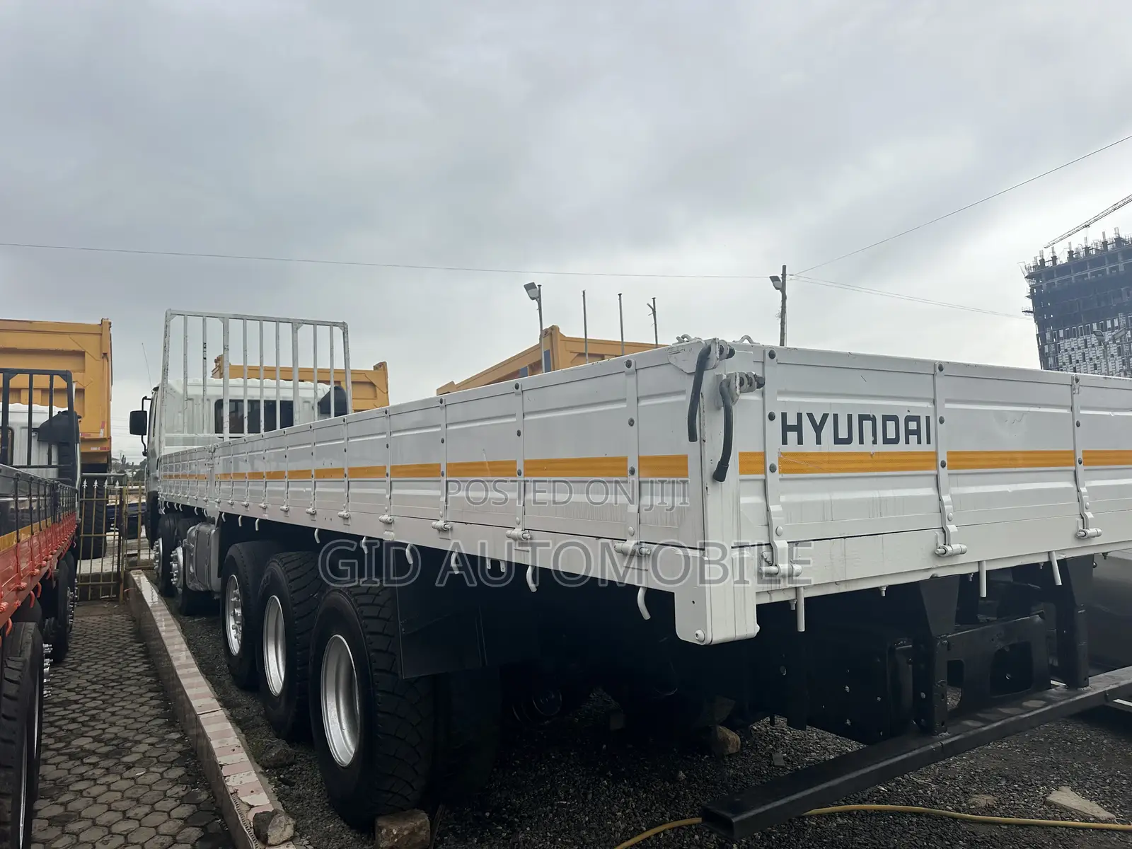 Hyundai Mighty 25 Ton