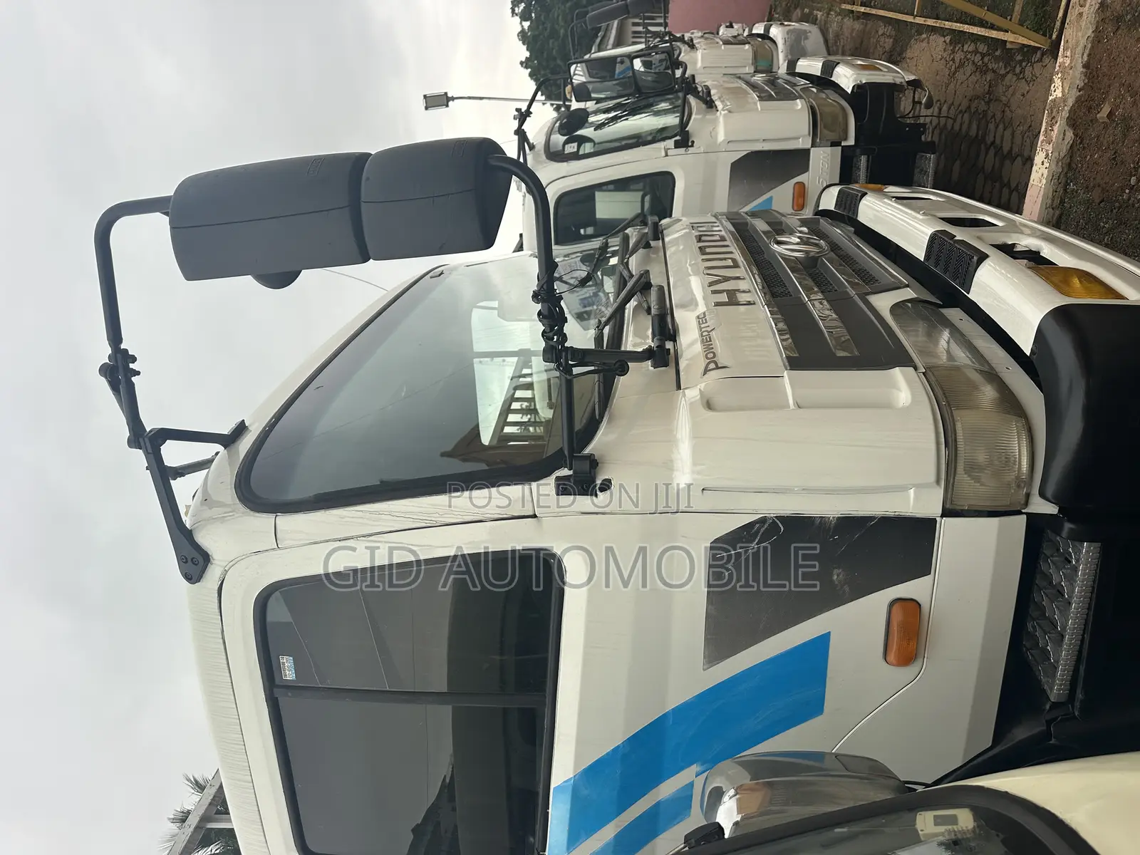 Hyundai Mighty 25 Ton