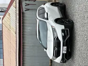 Honda CR-V Touring 2021 White