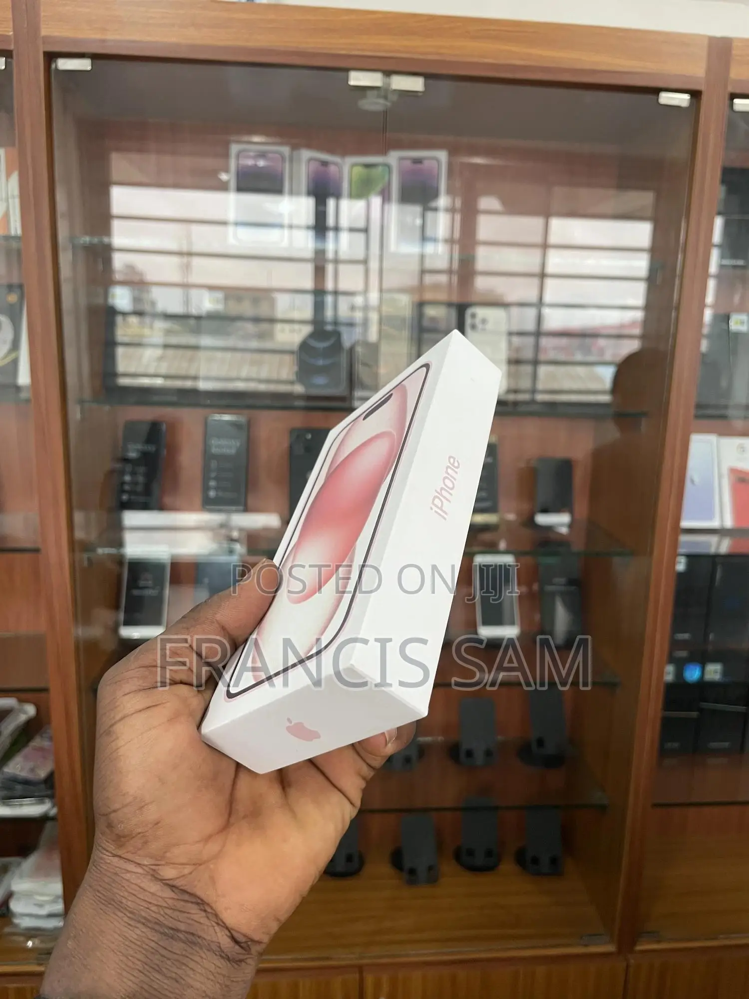 New Apple iPhone 15 128 GB Pink