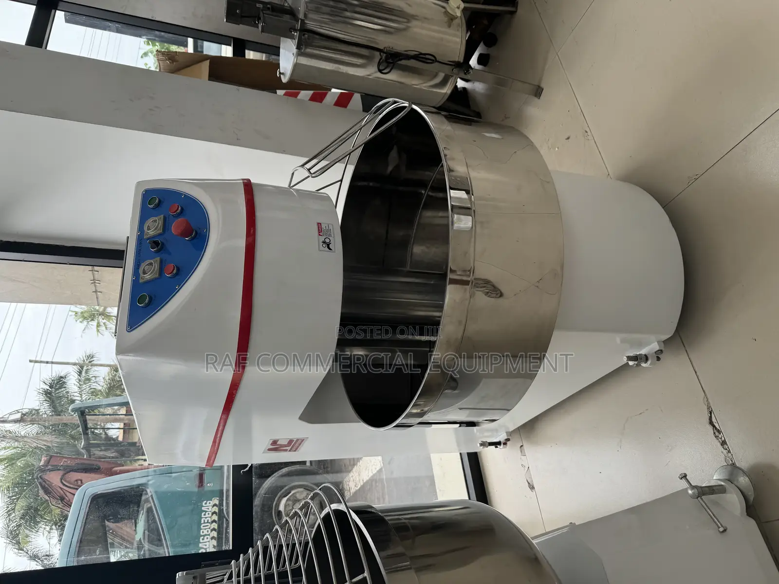 Commercial  Dough Refiner