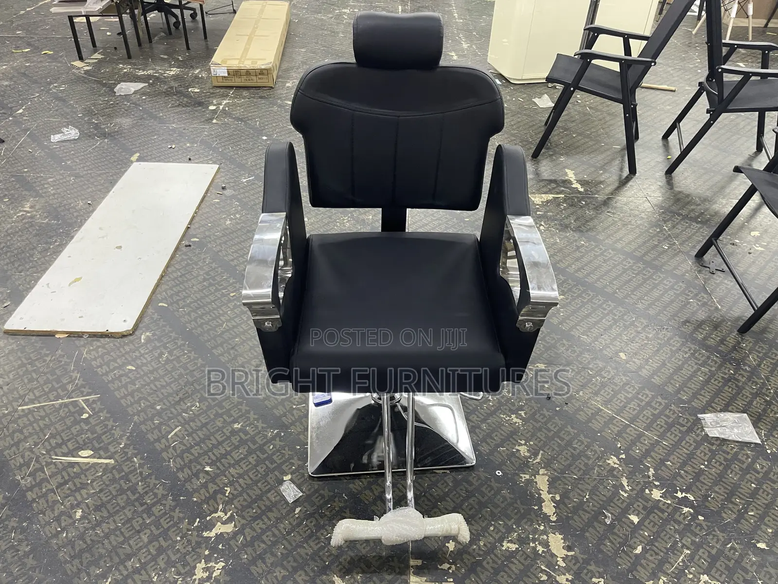 Barbering/ Saloon Chair