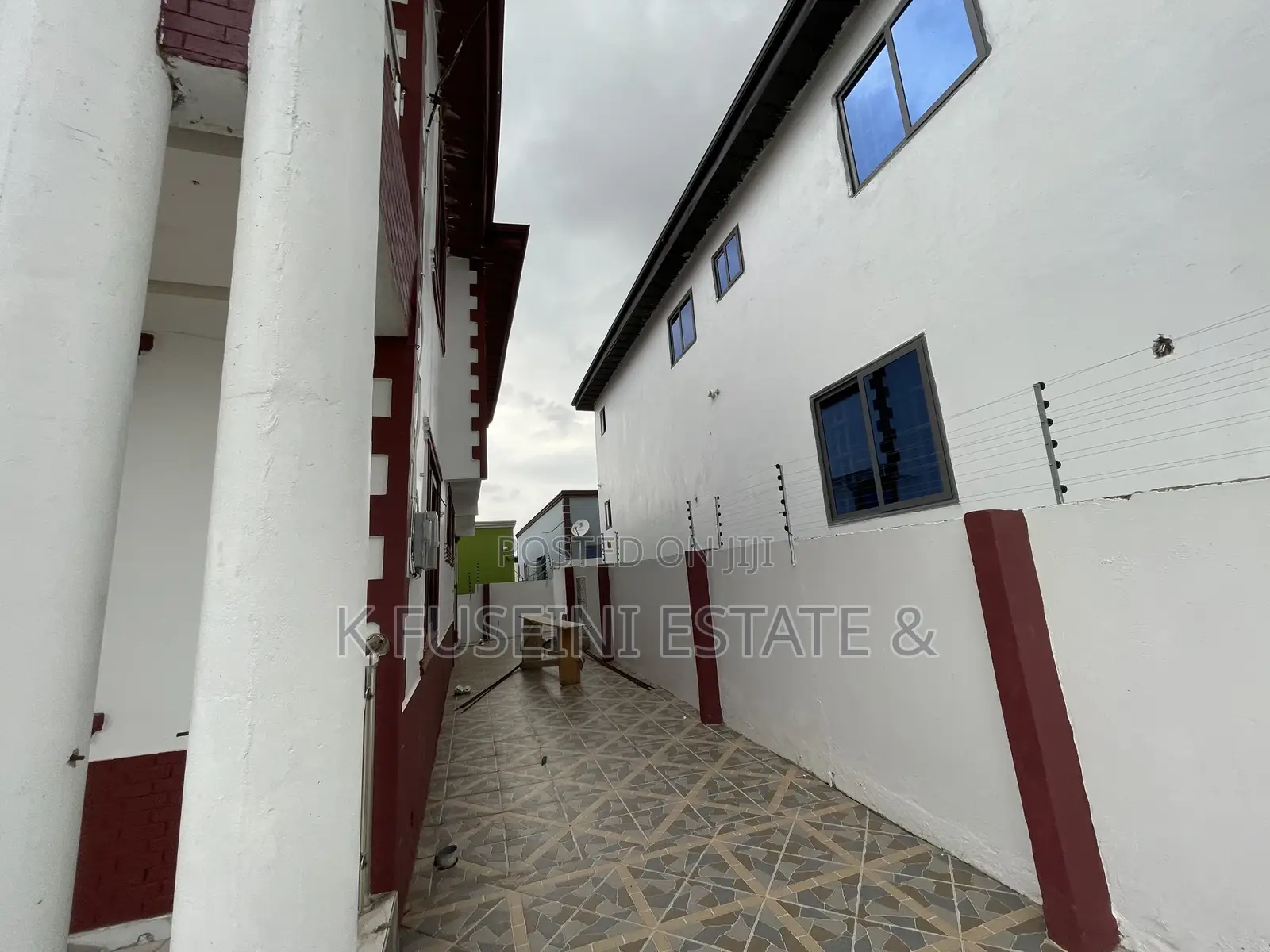 5bdrm House in K Fuseini Estate, Kumasi Metropolitan for sale