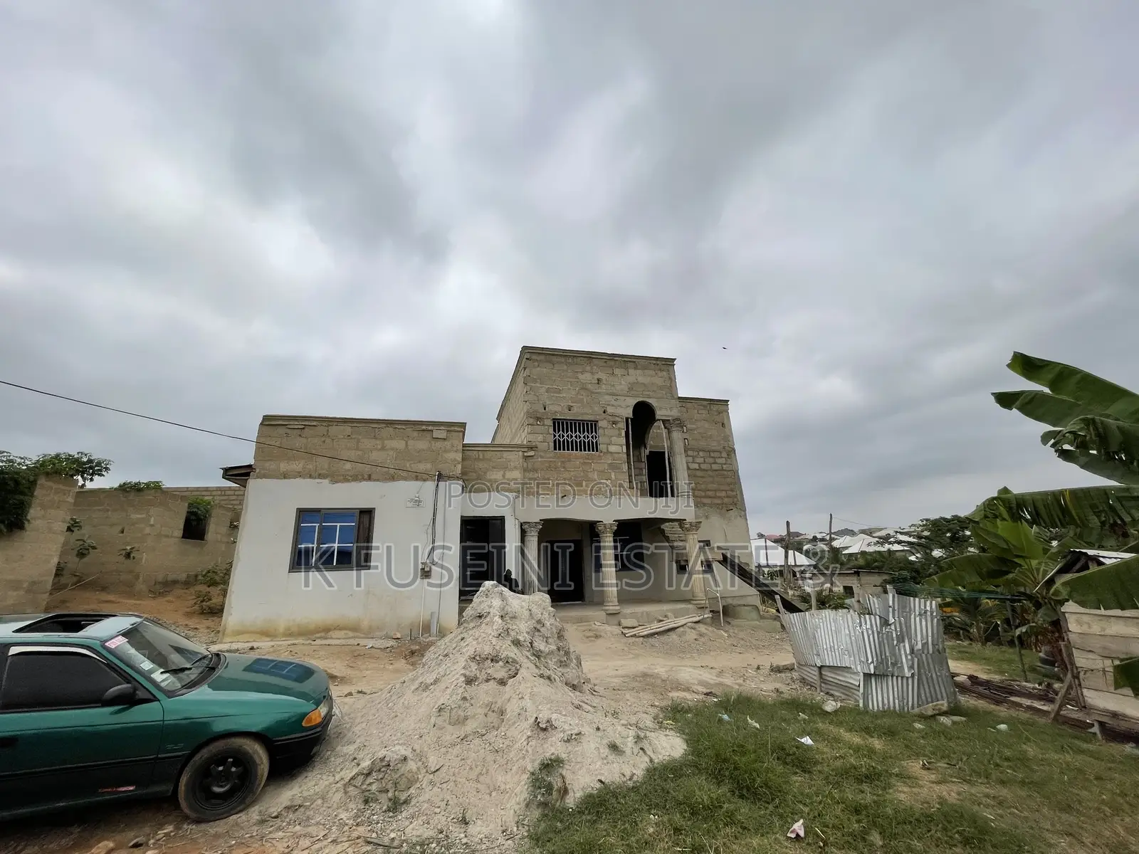 8bdrm House in K Fuseini Estate, Kumasi Metropolitan for sale