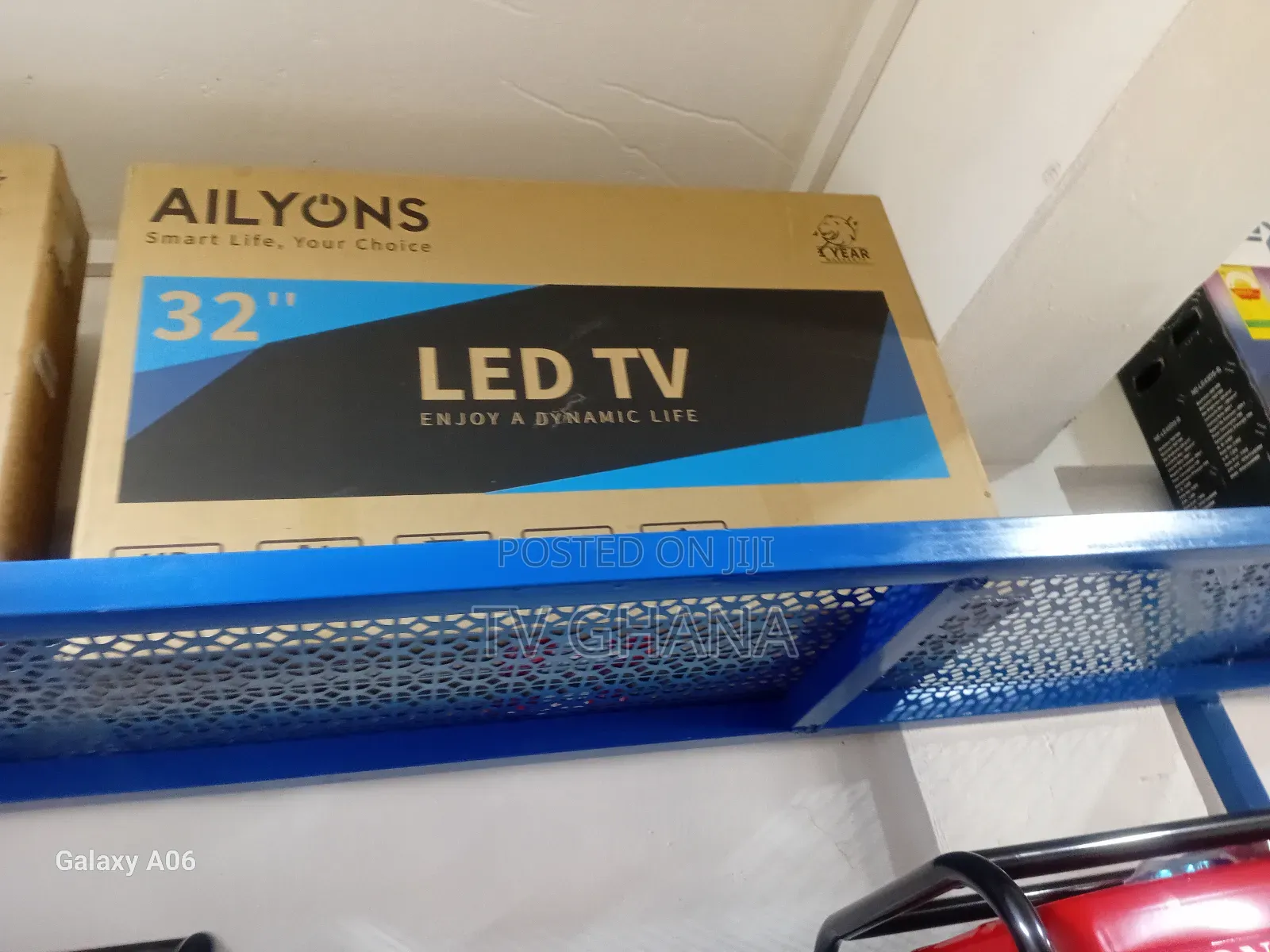 Watch for More Less Ailyons Smart 32 Inches Tv