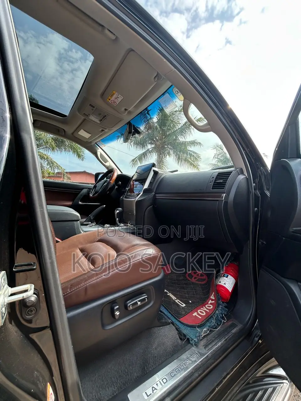 Toyota Land Cruiser 4.0 V6 GXR 2019 Black