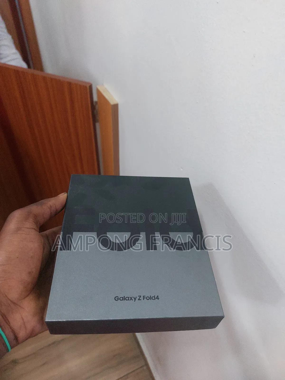 New Samsung Galaxy Z Fold4 256 GB Black