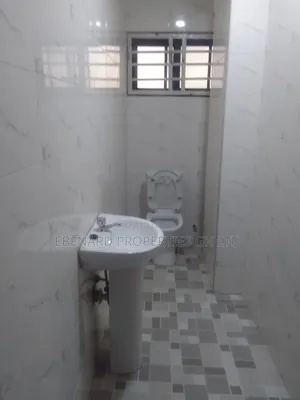 2bdrm Apartment in Ebenard Properties, Tema Metropolitan for rent