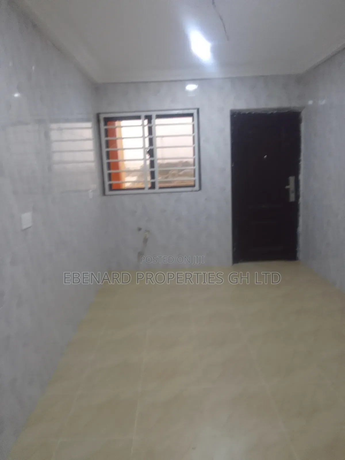 2bdrm Apartment in Ebenard Properties, Tema Metropolitan for rent