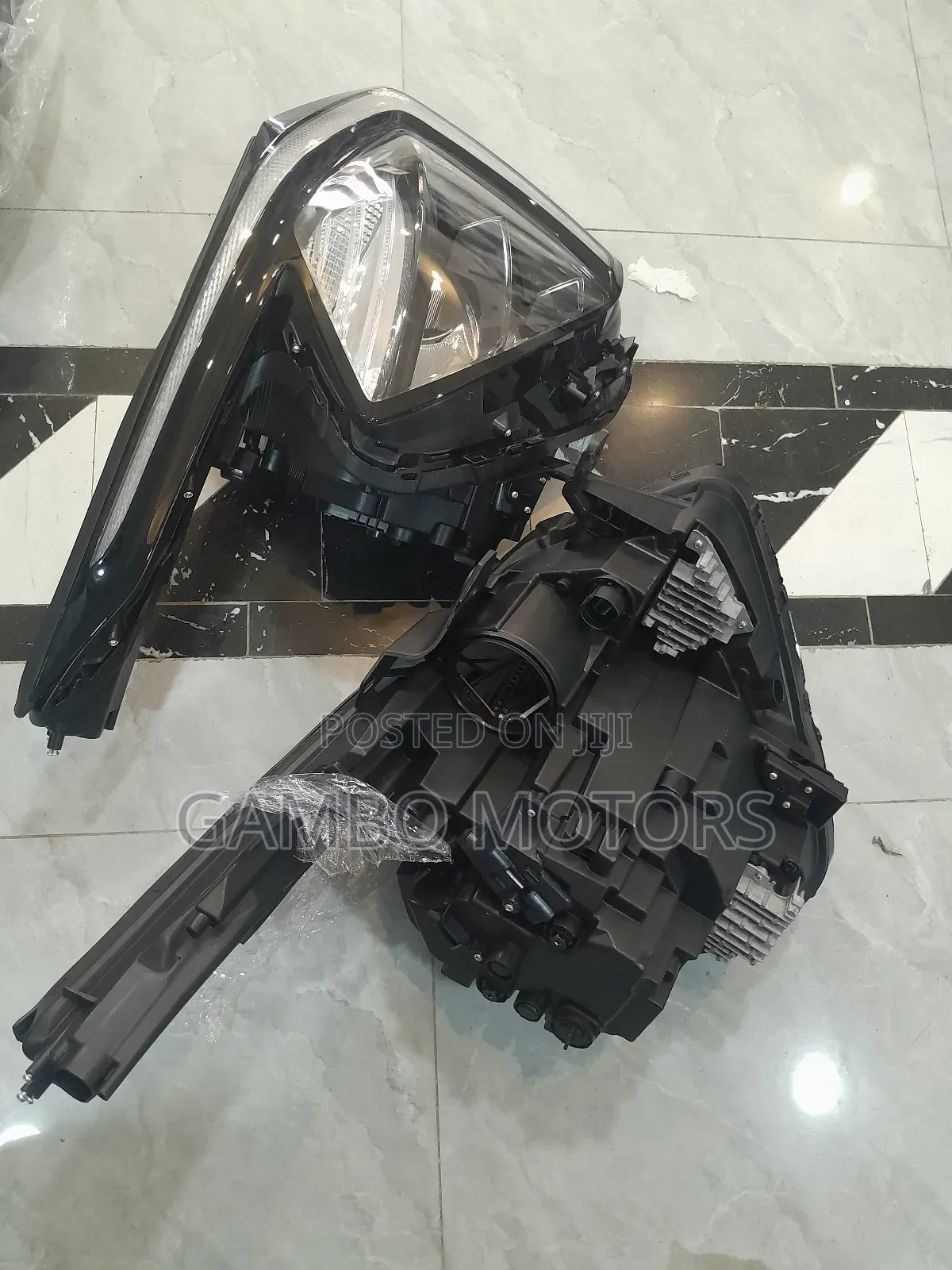 Kia Sportage 2023 Headlight Pair