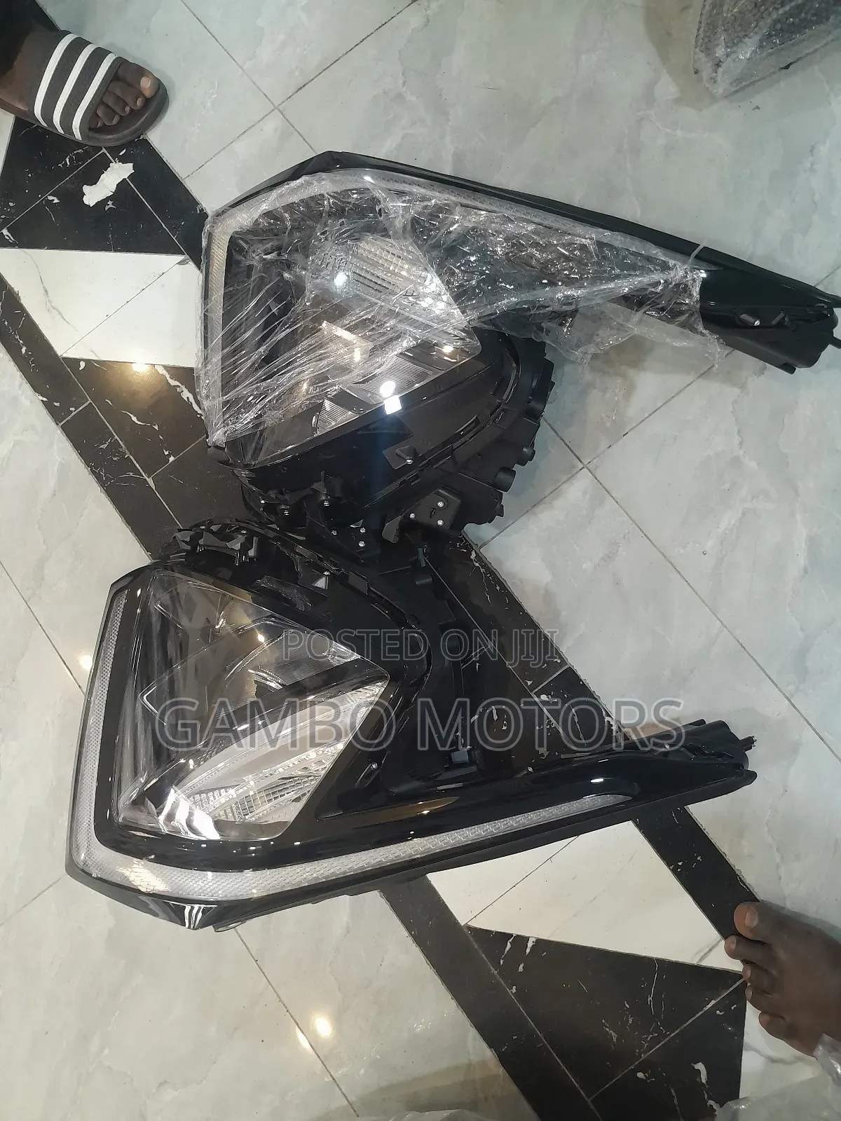 Kia Sportage 2023 Headlight Pair