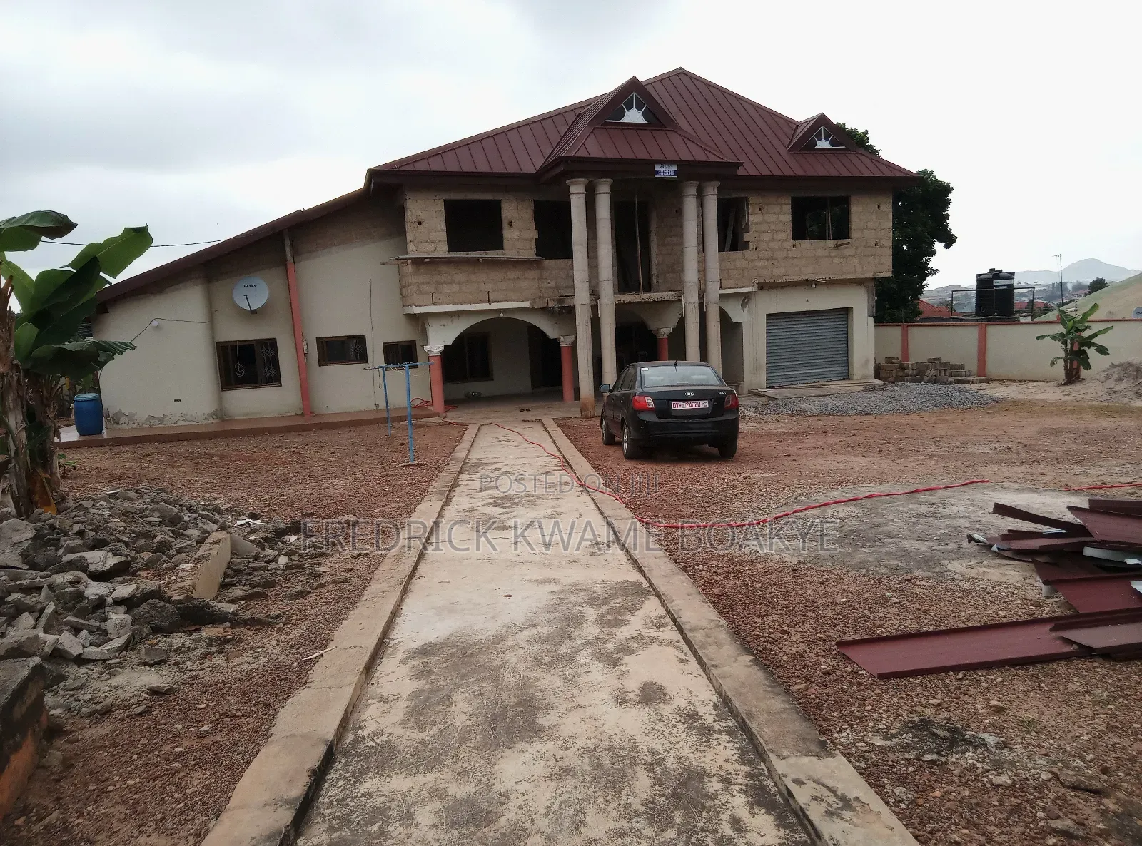 8bdrm House in Brother K Estate, Kumasi Metropolitan for sale