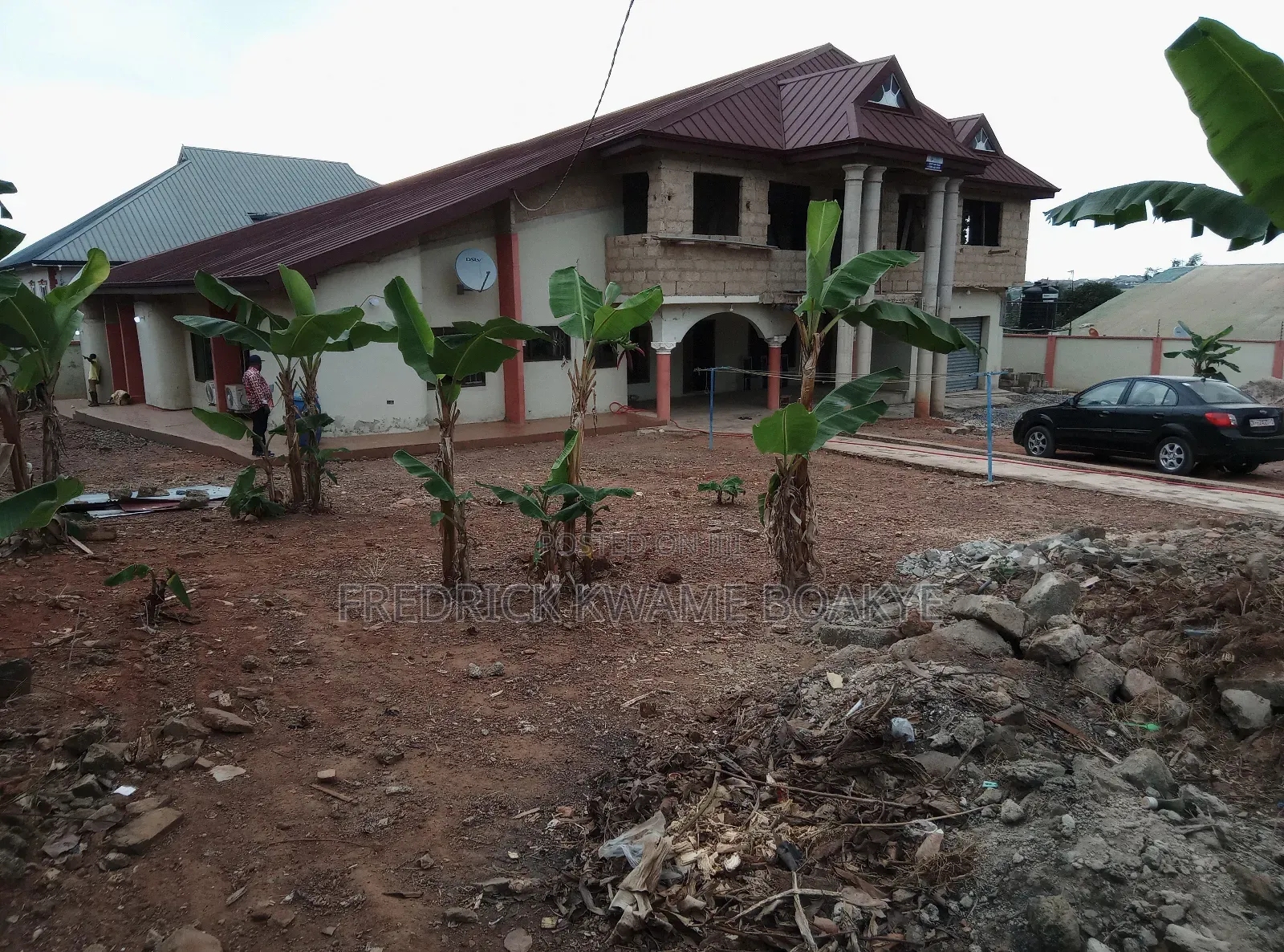 8bdrm House in Brother K Estate, Kumasi Metropolitan for sale