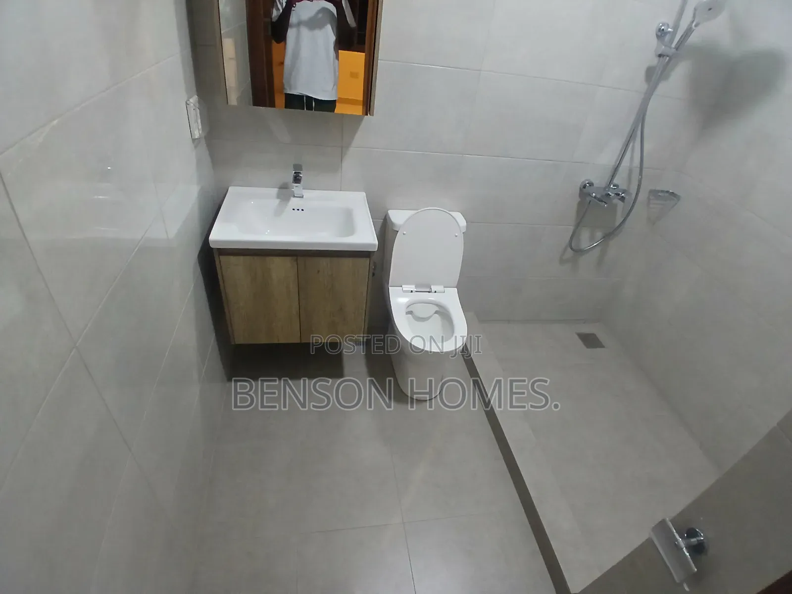 2bdrm Apartment in Haatso for rent