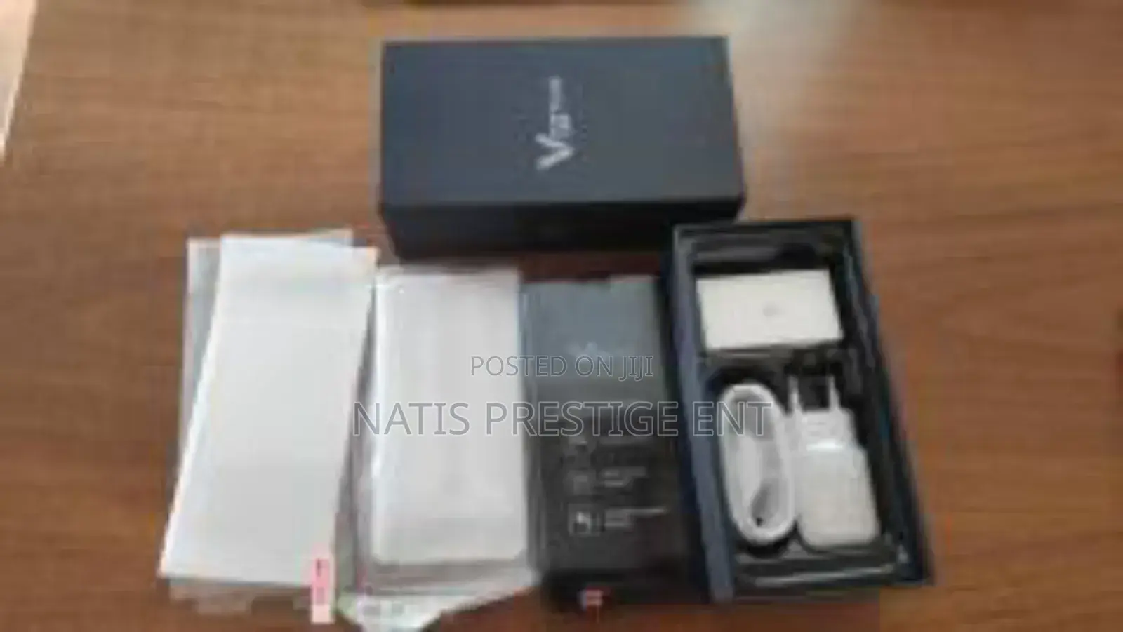 New LG V50 ThinQ 128 GB Black
